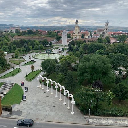 Hortenzia Alba Iulia Eksteriør bilde