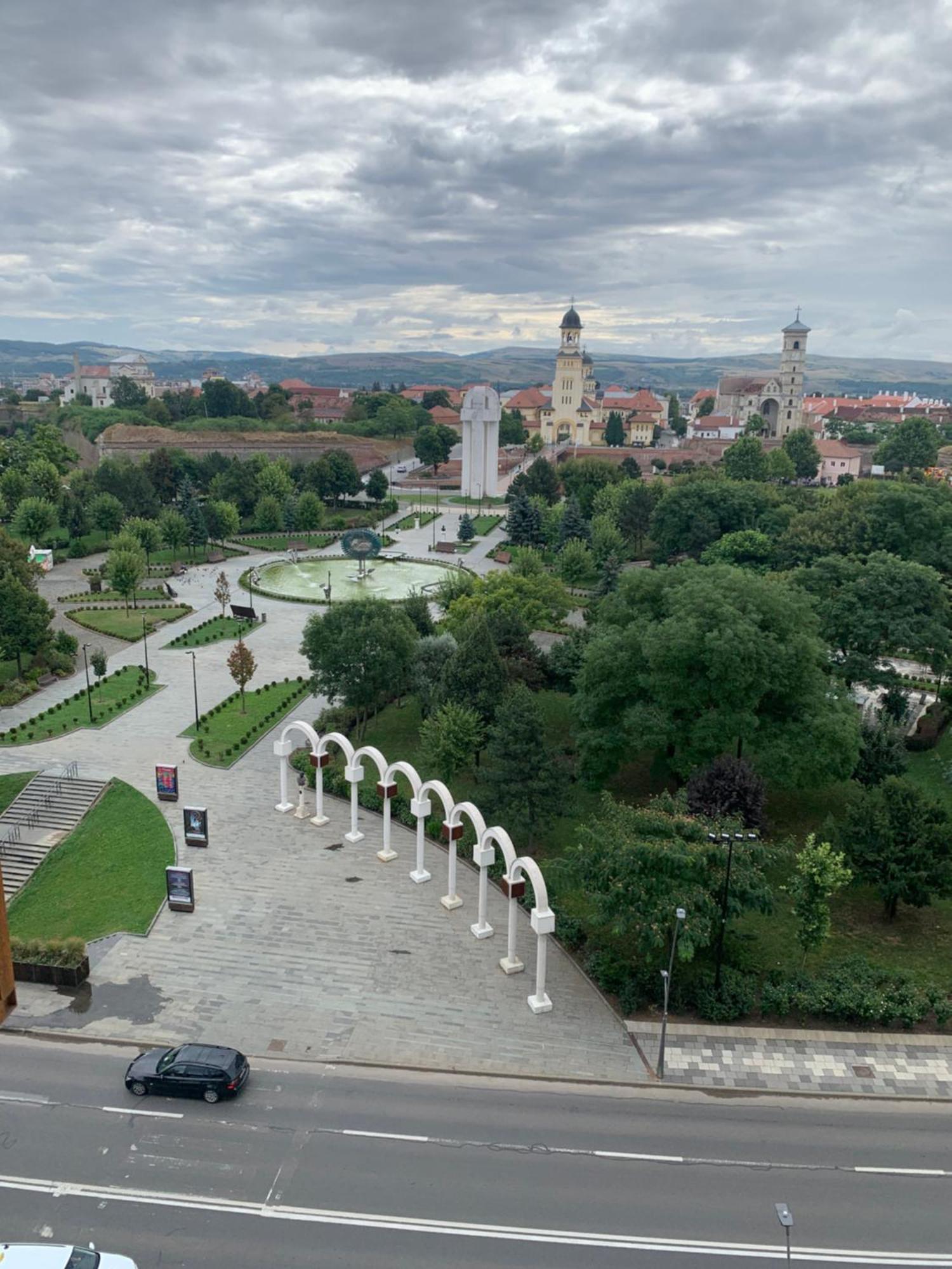 Hortenzia Alba Iulia Eksteriør bilde